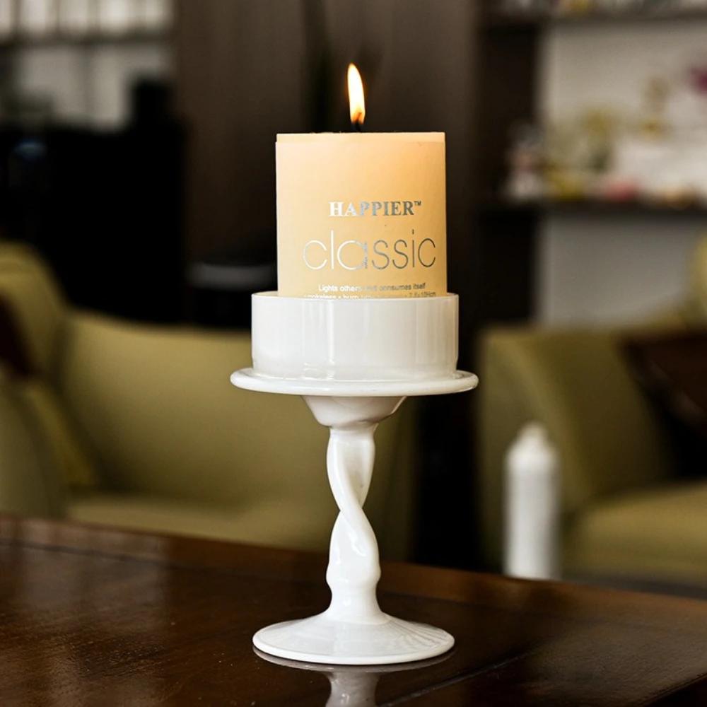 

Romantic Pink Glass Candle Holder Roman Column Candlestick Candlelight Dinner Prop Wedding Party Living Room Desktop Decoration