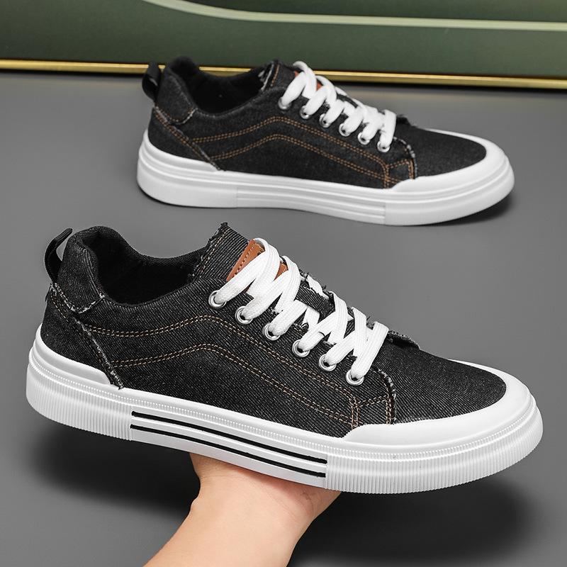 Canvas Men's Shoes 2025 Spring New Fashion Trend Versatile Sports Shoes Men's Youth Breathable Casual Shoes
