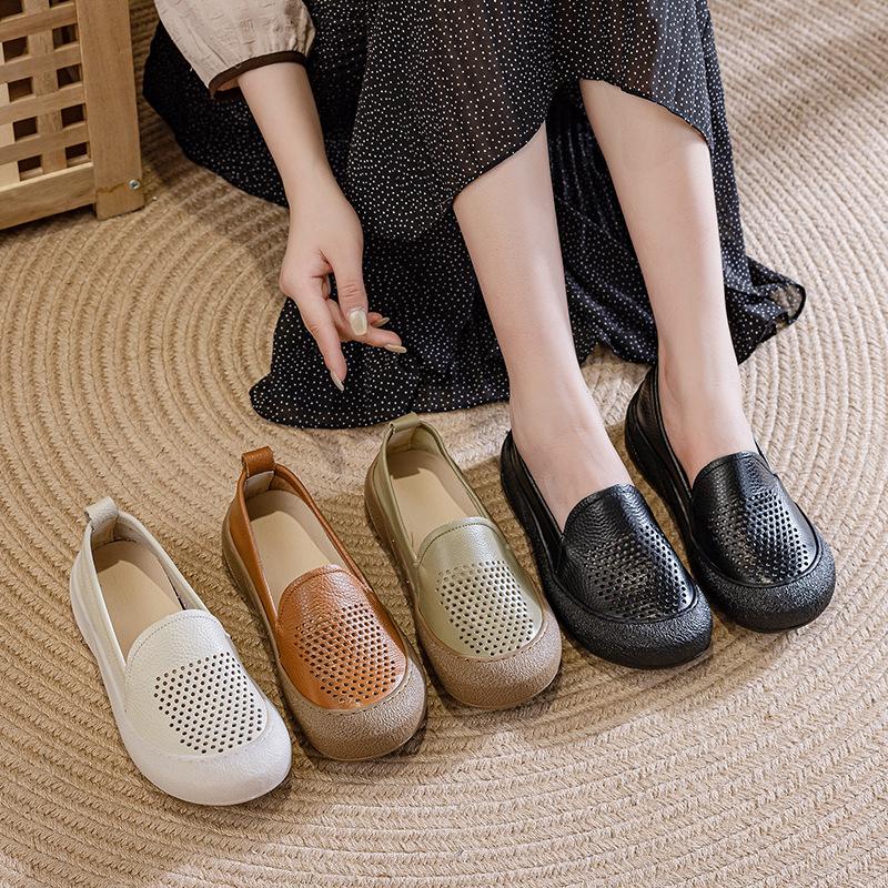 Casual summer new flat-soled single shoes hollow breathable sandals women's leather shoes medium hole shoes