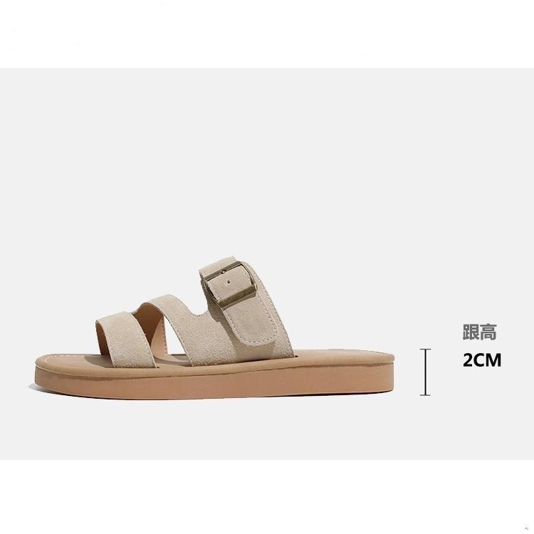 Soft-faced Flat-bottomed Slippers for Women's Summer Outer Wear 2025 New Versatile Belt Buckle Leather Casual Non-slip Soft-bottomed Sandals