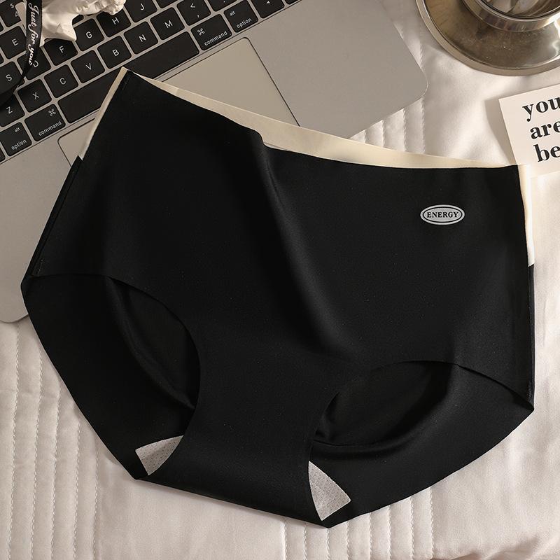 Women's Spring and Summer Ice Silk Non Mark Color Breathable Extended Gear Nude Comfortable Middle Waist Triangle Briefs