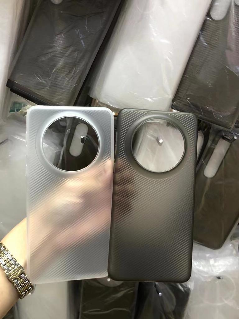 Applicable to Huawei mate70pro mobile phone case ultra-thin PP hard case all-inclusive MATE60 translucent protective case simple
