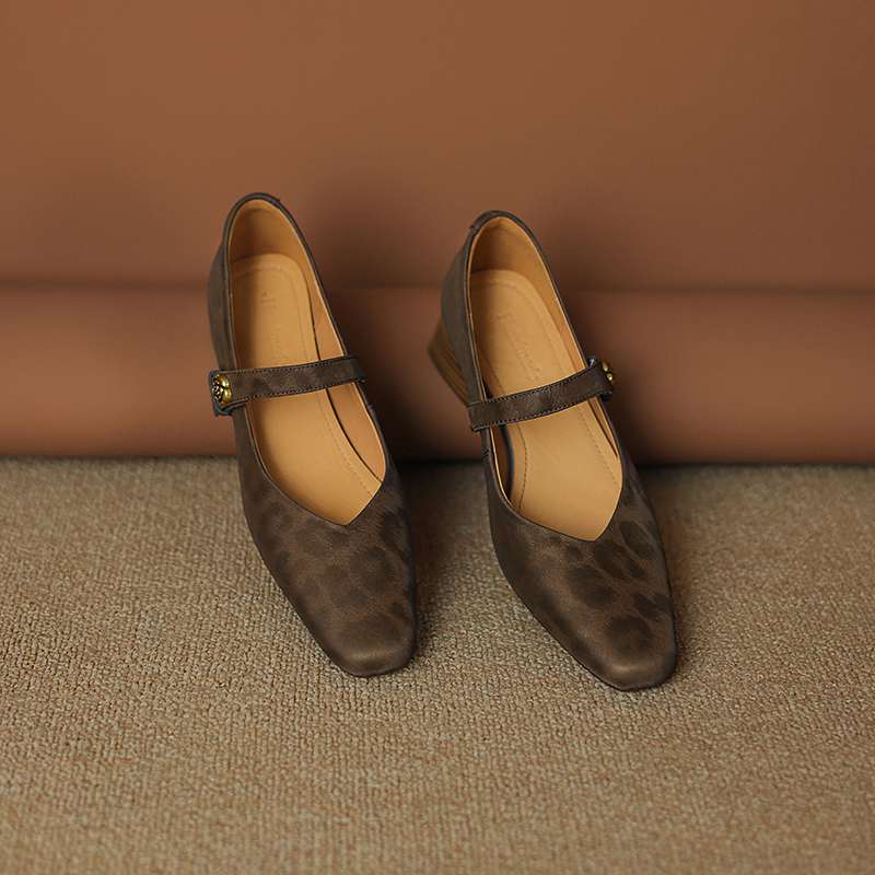 Krazing Pot Sheep Skin Summer Spring Autumn Med Heels Buckle Straps Women Leopard Patterns Square Toe Shallow Pumps