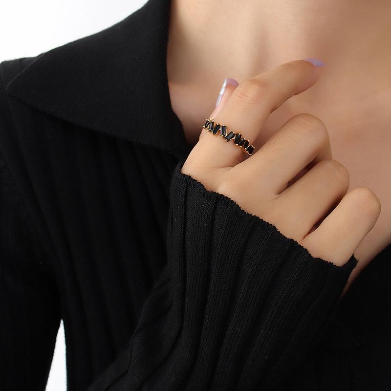 European Retro Zirconia Rhinestone Rings: Colorfast, Stylish Copper Jewelry for Couples Size 8