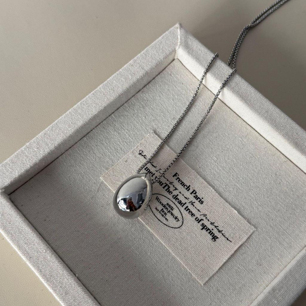 Minimalist Black Titanium Steel Water Drop Pendant Necklace for Women