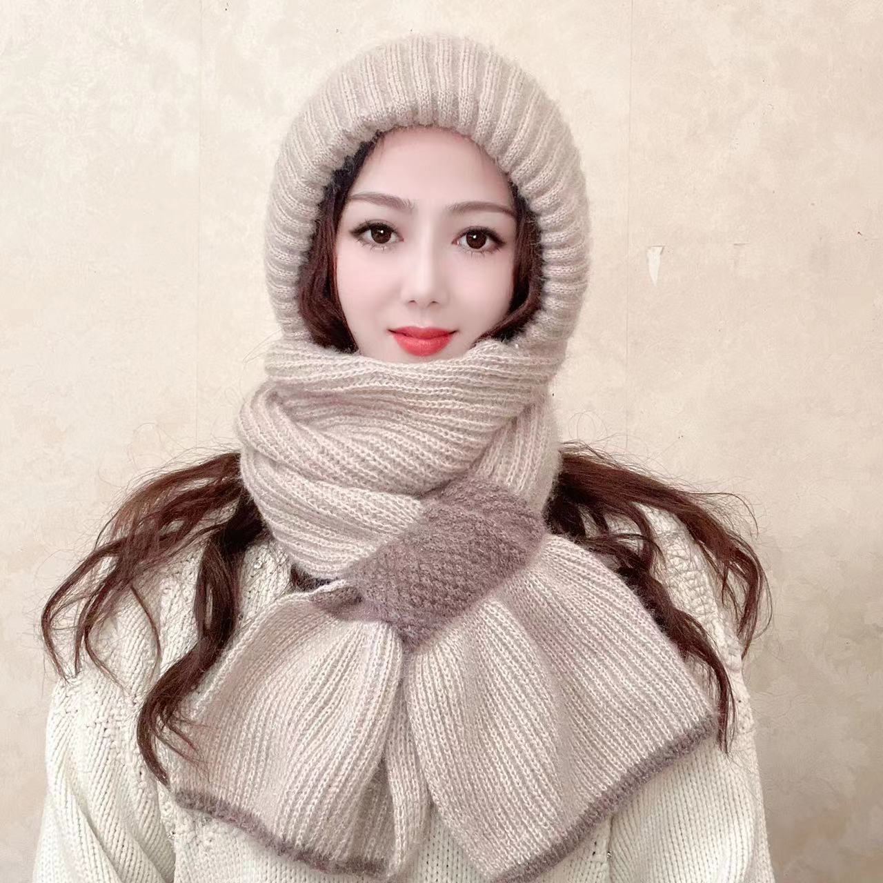 

Double-spell Knitted Versatile Squirrel Fleece Scarf Integrated Snow Cap Plush Wool Cap Buckle Ear Protector Knitted Cap One size