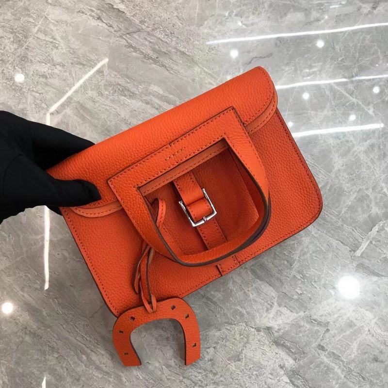 2026 Mini-Satteltasche 21,28 cm Echtes Leder Damen Umhängetasche mit goldfarbenem Verschluss