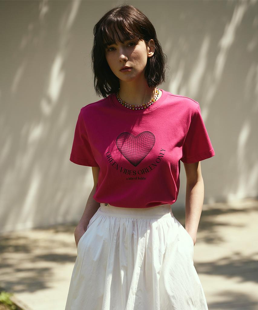 THE GREEN LAB Heart Planet 1 Graphic Short Sleeve T-Shirt [Pink]