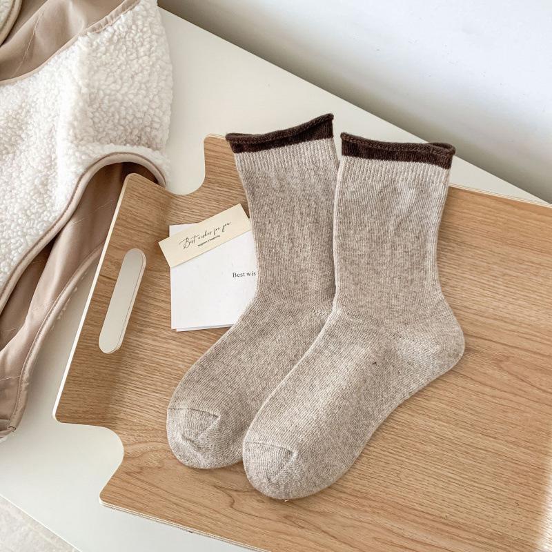 

Tide Wool Curled Edge Blocked Mid-Leg Socks Striped Soft Glutinous Warm Thickened Stacked Stockings one size fits all