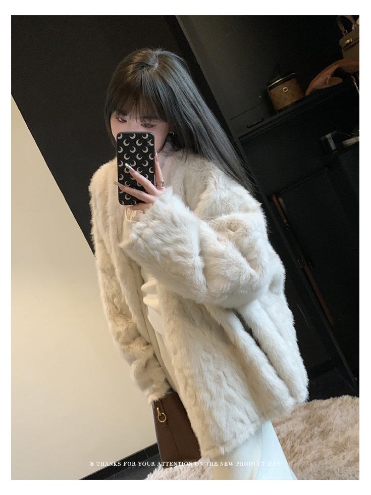 Lazy Style Women's Thick Batwing Sleeve Shearling Cape Coat