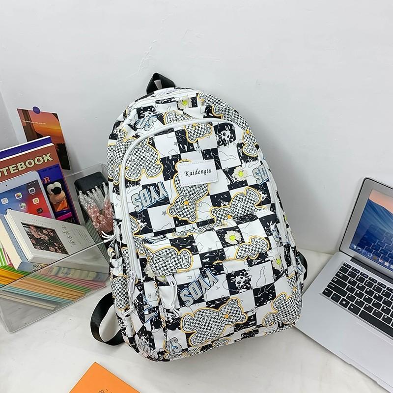 Ielgy Large Capacity Outdoor Leisure Travel Multifunctional Fashionable All-Match Leisure Backpack