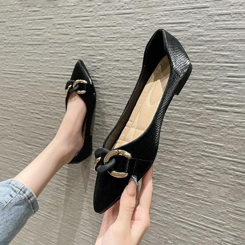 Fashion Ballet Flats Women Shoes Pointed Toe Brand Office Ladies Single Shoes Black White Soft Plus Size 42