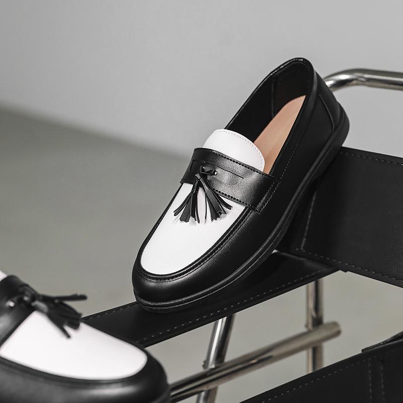 Fashion New Fashion Slip on Mens Loafers Soft Business Flats Simple Leather Moccasin Comfy Handmade Driving Footwear Non-Slip Boat Shoes