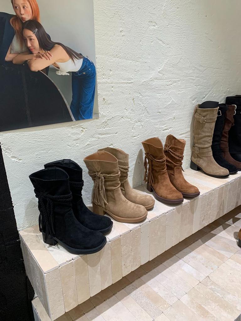 Grape mother of the same style, height increased by 5cm~ wasteland wind fringed braided belt thick heel pile medium and high boots women's Egyptian 