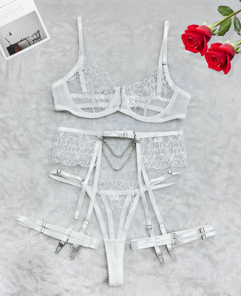 Metal Chain Floral Embroidered Mesh Lingerie Set for Women