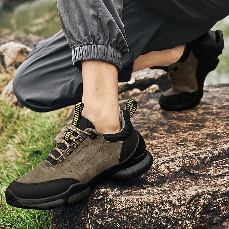 Fashion 2025 New Fashion Men Flats Walking Shoes Men's Premium Leather Sneakers Comfortable Gym Shoes Non-Slip Jogging Training Shoes