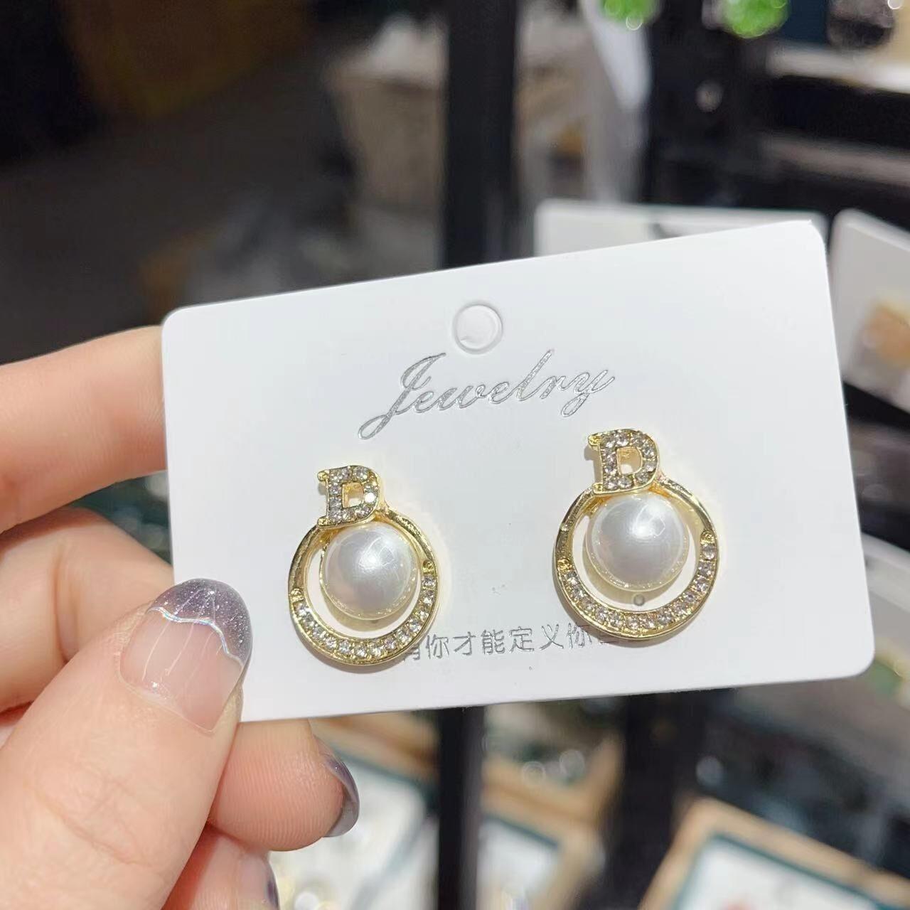 Elegant Imitation Pearl Zircon Stud Earrings Simple Fashion Geometric Round Earrings Wedding Party Jewelry Gift for Women