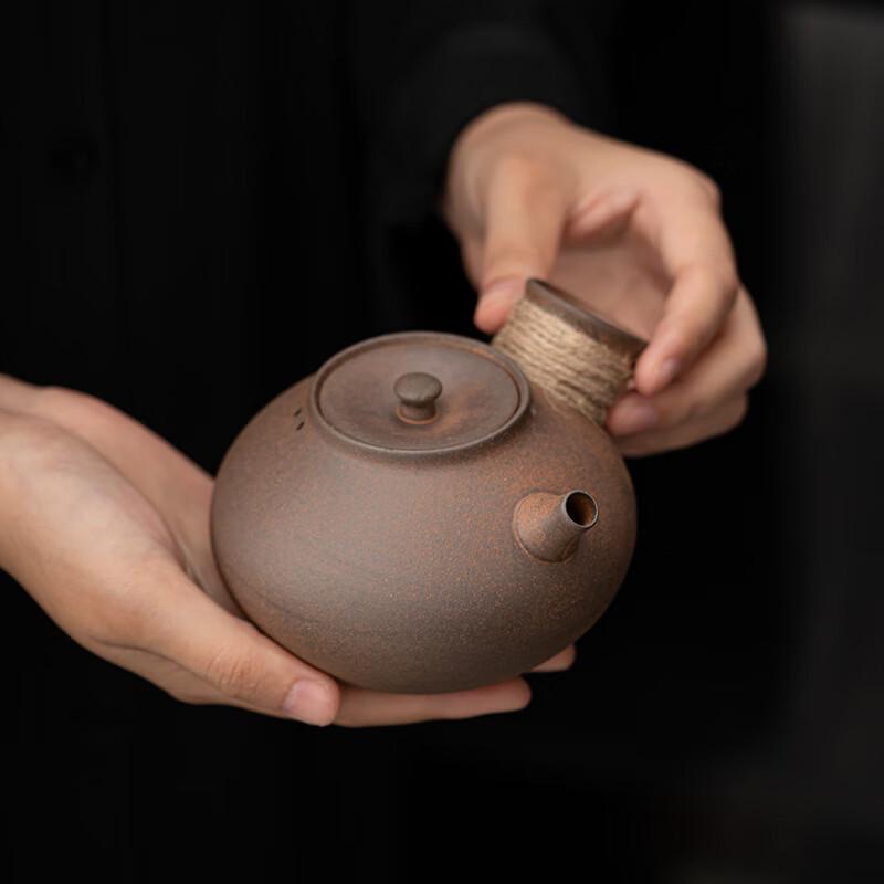 Nu Feng Hand-pinched Coarse Pottery Outdoor Tea Alcohol Stove