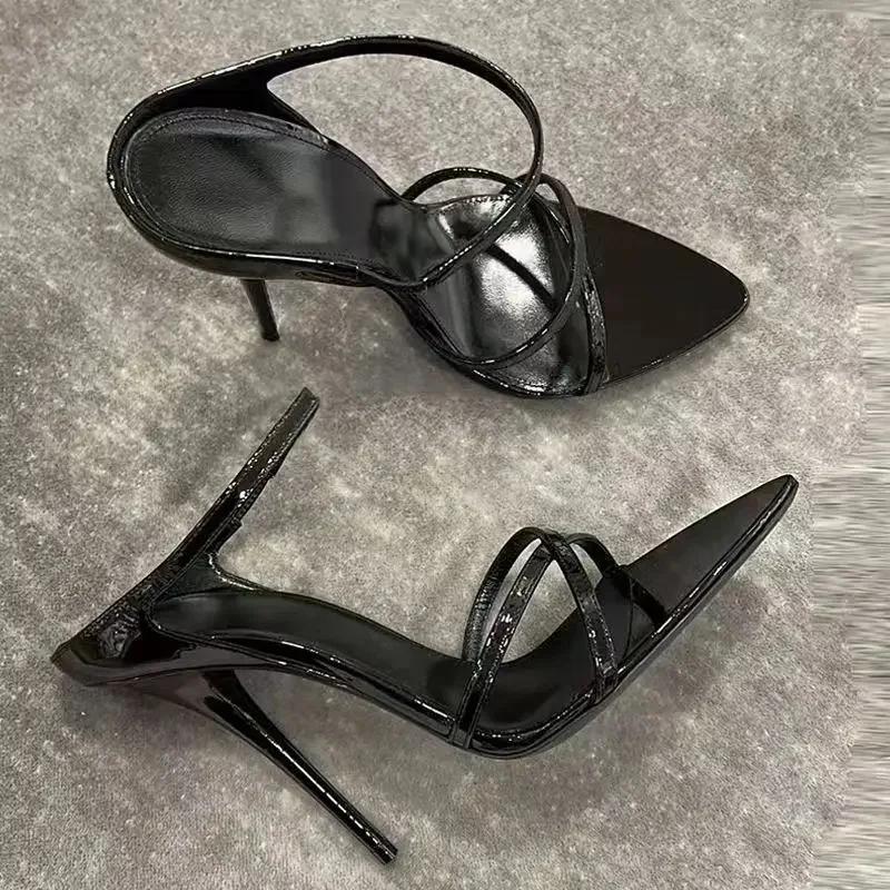 Sommer Spiss Tå Tøfler Kvinner Rød Lakkskinn Åpen Tå Stiletto Høye Hæler Kvinner Utebruk Sexy sandaler