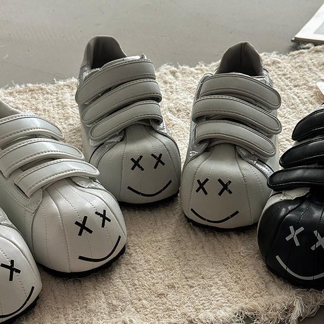 Velcro big head German training shoes women's retro ugly cute smiley face 2025 summer new thick sole inner height increase Forrest Gump shoes little
