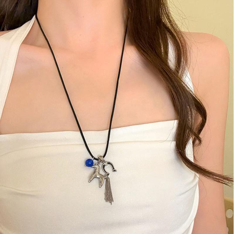 Stylish Alloy Horse Pendant Necklace Lightweight Unisex Jewelry Gift Accessory For Casual Or Formal Wear