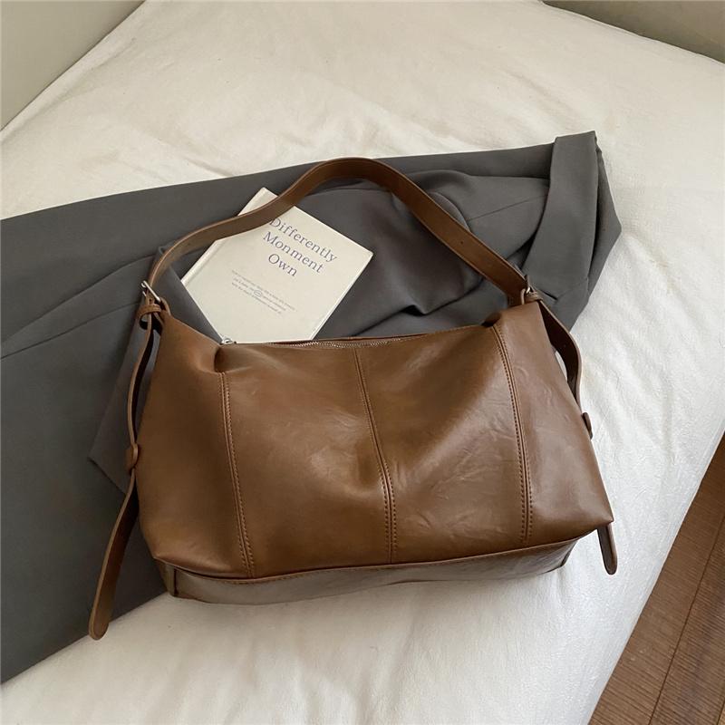 PU Hobo Bag Women's Fashion Shoulder Tote with Soft Texture Large Capacity Casual Everyday Handbag