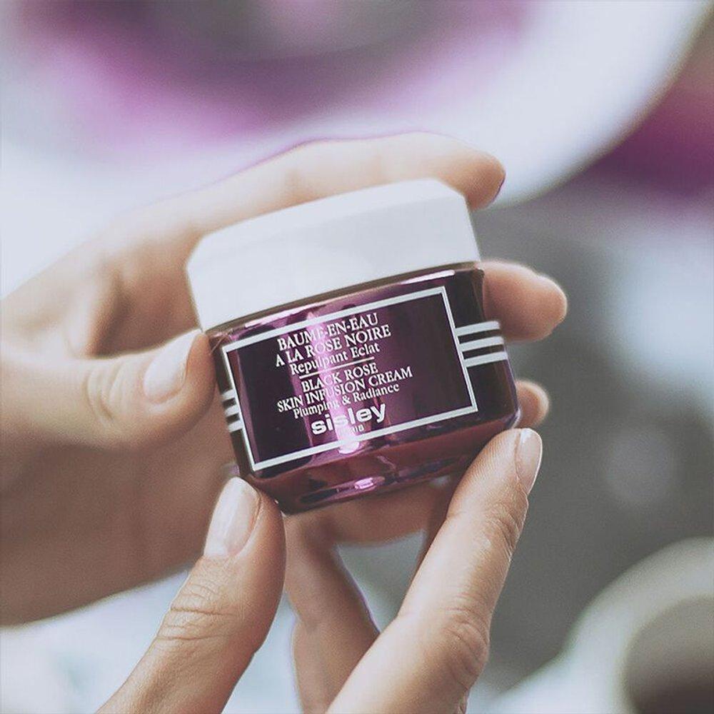Cremă Infuzie Piele Trandafir Negru 50ml (Crema hidratanta)