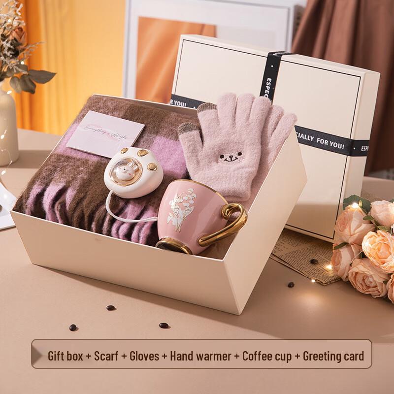 

Женский зимний теплый подарочный набор Scarf Gloves + Hand Warmer + Coffee Cup