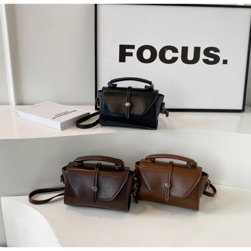 PU Crossbody bags for women  retro versatile shoulder bags  elegant and new