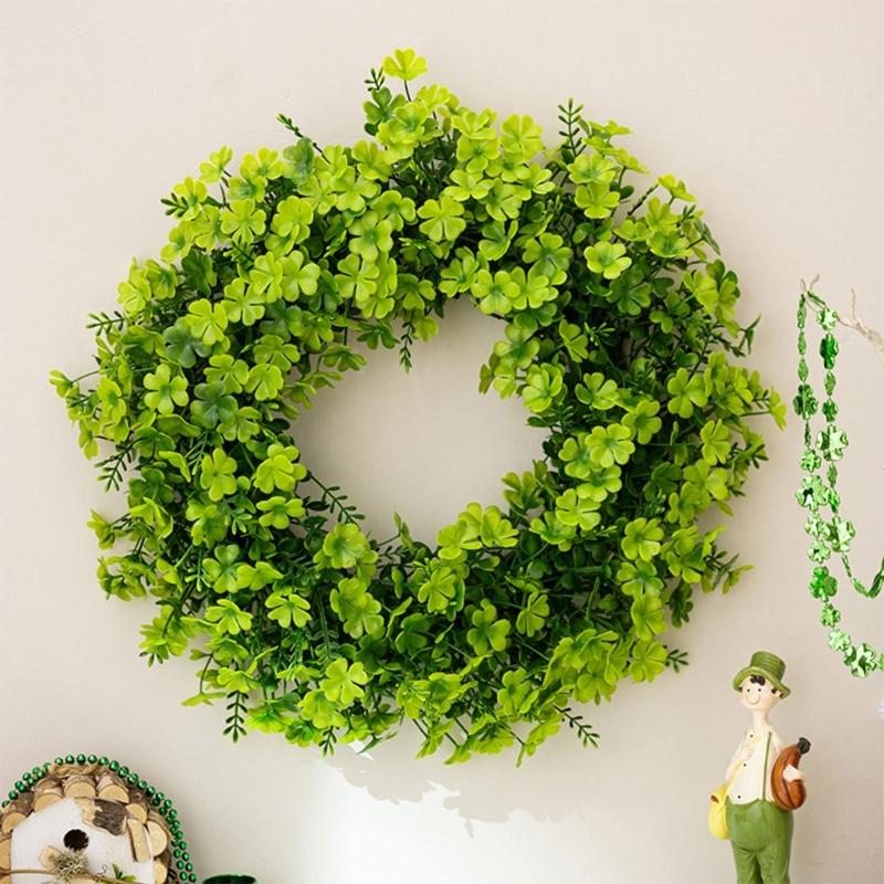 Green Wreath Artificial Four Leaf Clovers Garlands Green Hanging Tinsel Garlands Ornament for Patricks Day Decoration