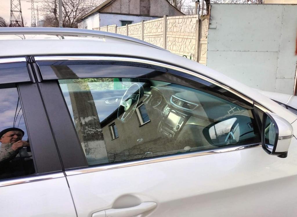 Windshields with Chrome (4 Pcs, Sunplex Chrome) for Nissan Qashqai 2014-2021