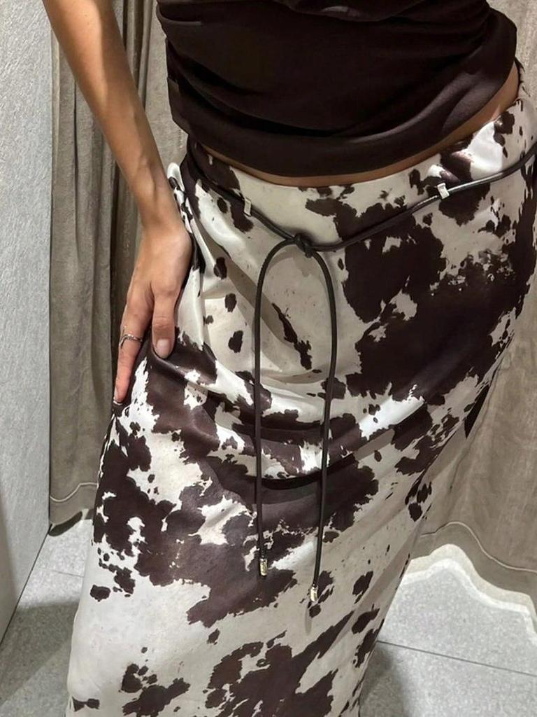 2025 Autumn/Winter Women's Satin Print Long Skirt - Slimming Imitation Silk