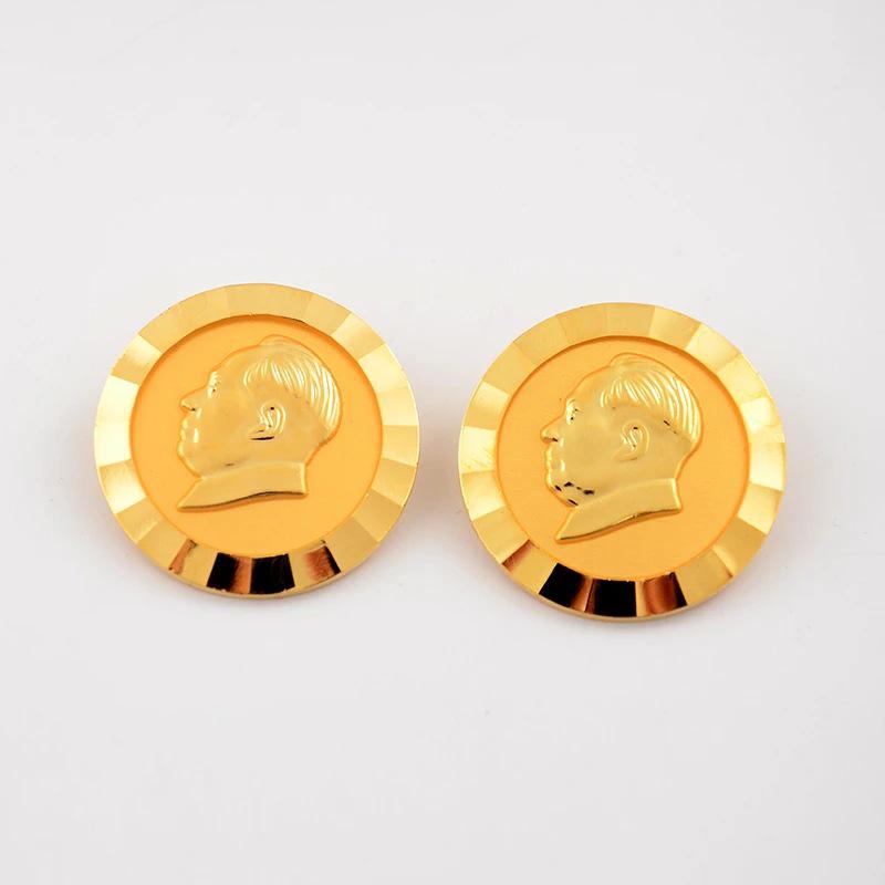 Chairman Mao Gold Metal Portrait Brooch Badge Commemorative Gift Set