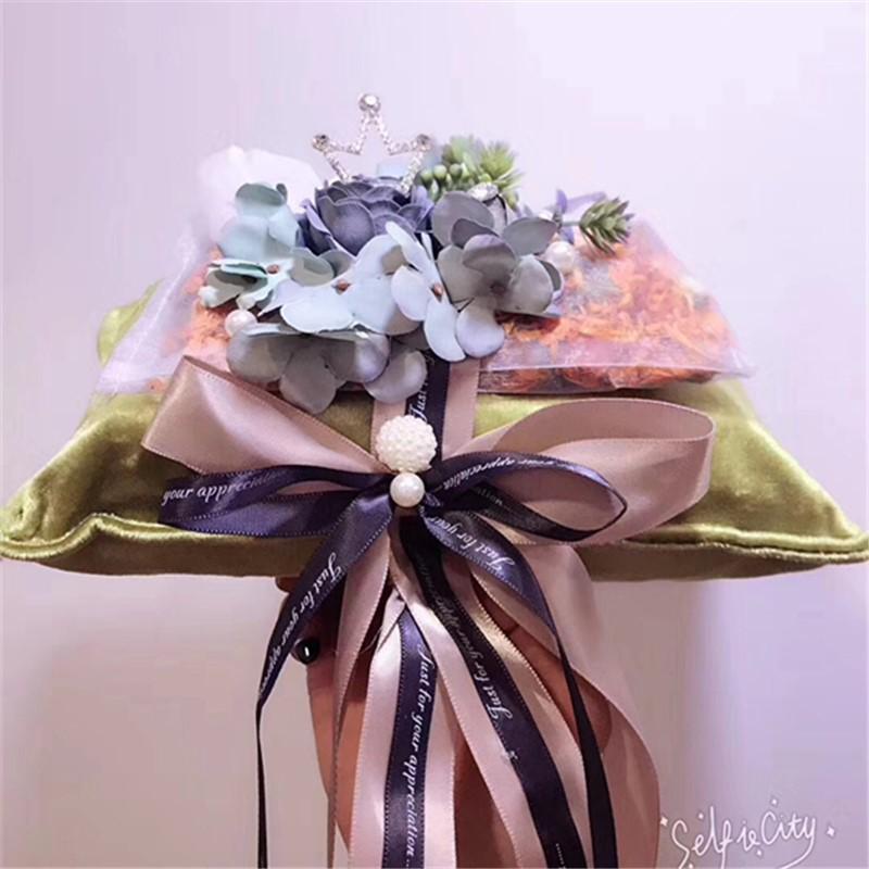 

Автомобільний освіжувач повітря з бамбукового вугілля та сушеними квітами - Дезодорант та аксесуар для інтер єру для жінок зелений