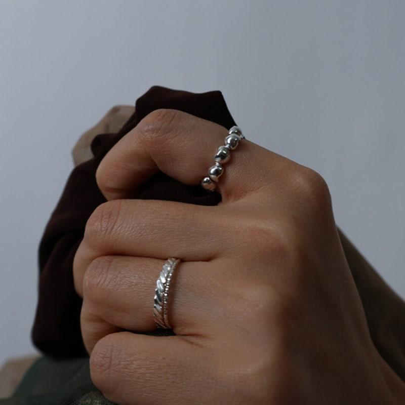 MERITY Twisted Heart Ring