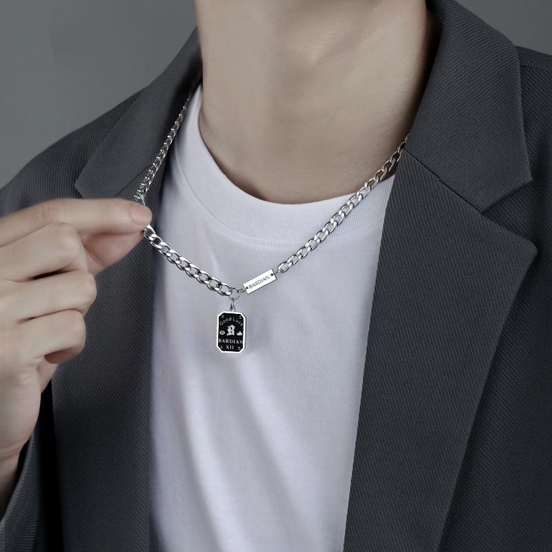 Men's Indifferent Style Titanium Steel Necklace: Light Luxury, High-End Design, Hip Hop Chain Accessory