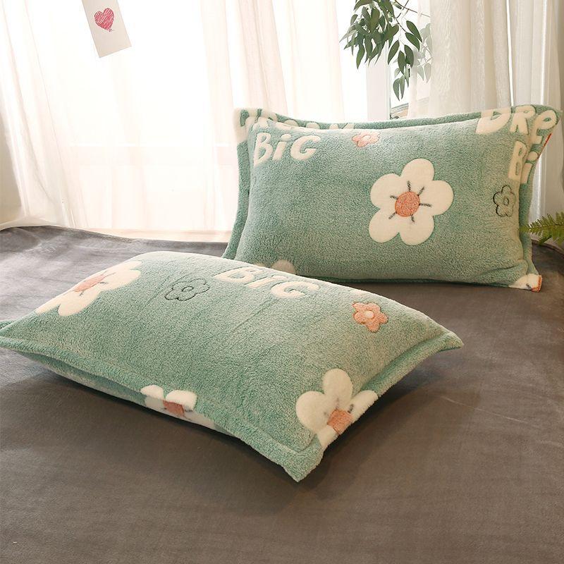 

Flower Flannel Pillowcase Winter Warm Flannel Comfortable Pillow Cover Cartoon Printed Coral Fleece Velvet Pillowcase 1 Pcs
