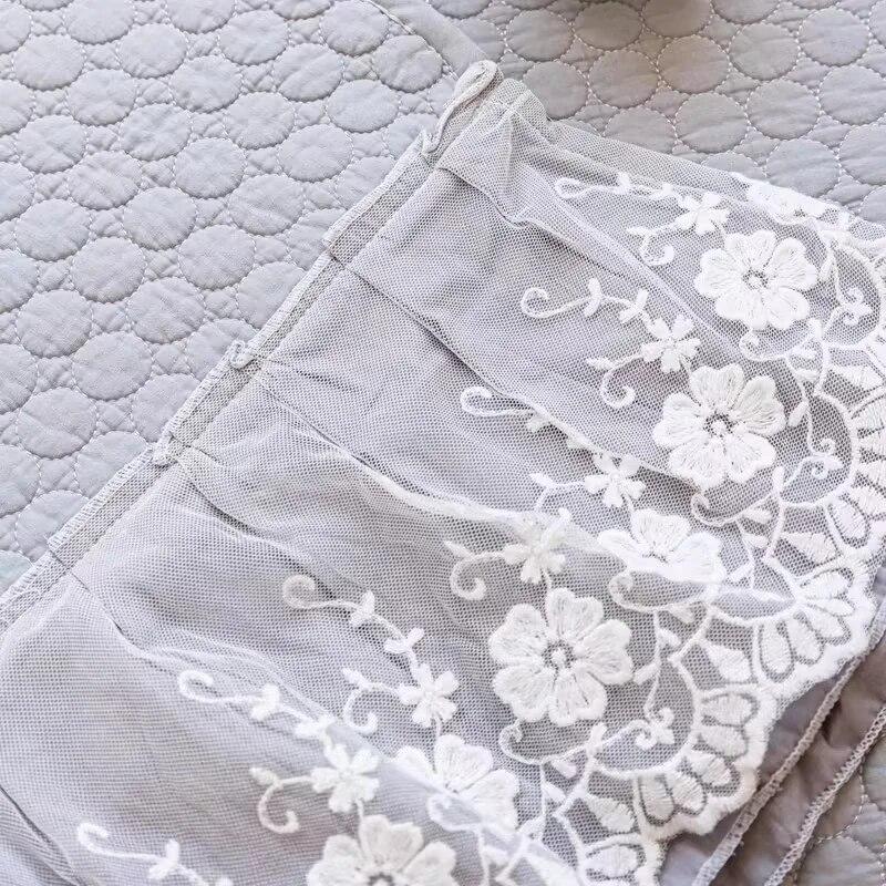 Solid Color Non-slip Sofa Cover Cotton Lace Quilted Sofa Cushion Towel for Living Room Four Seasons Universal Soft Couch Covers