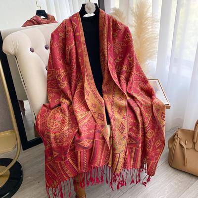 Accessoires – Schals & Tücher