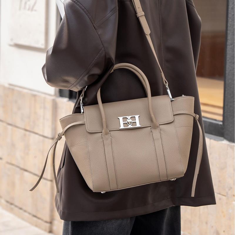 

Новая модная универсальная сумка-мессенджер из коровьей кожи первого слоя большой вместимости для通勤 женская сумка 24*9*22cm серый