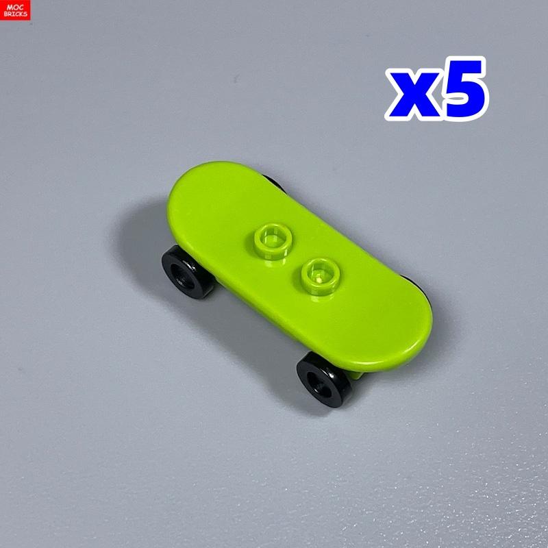 Non-Toxic 5Pcs/Lot Moc Bricks Player Skateboard With Trolley Wheel Holders Trolley Building Blocks Fit With 42511&2496 Toys Gifts