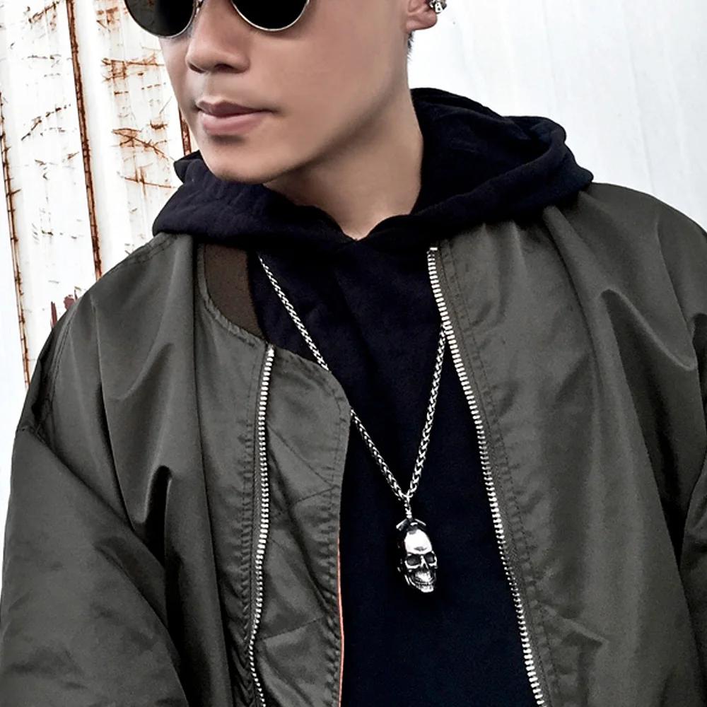 Collana con Pendente Teschio Tridimensionale Gotico da Uomo Domineering Retro Teschio in Acciaio Inossidabile Collana Biker Gioielli Street Hip Hop