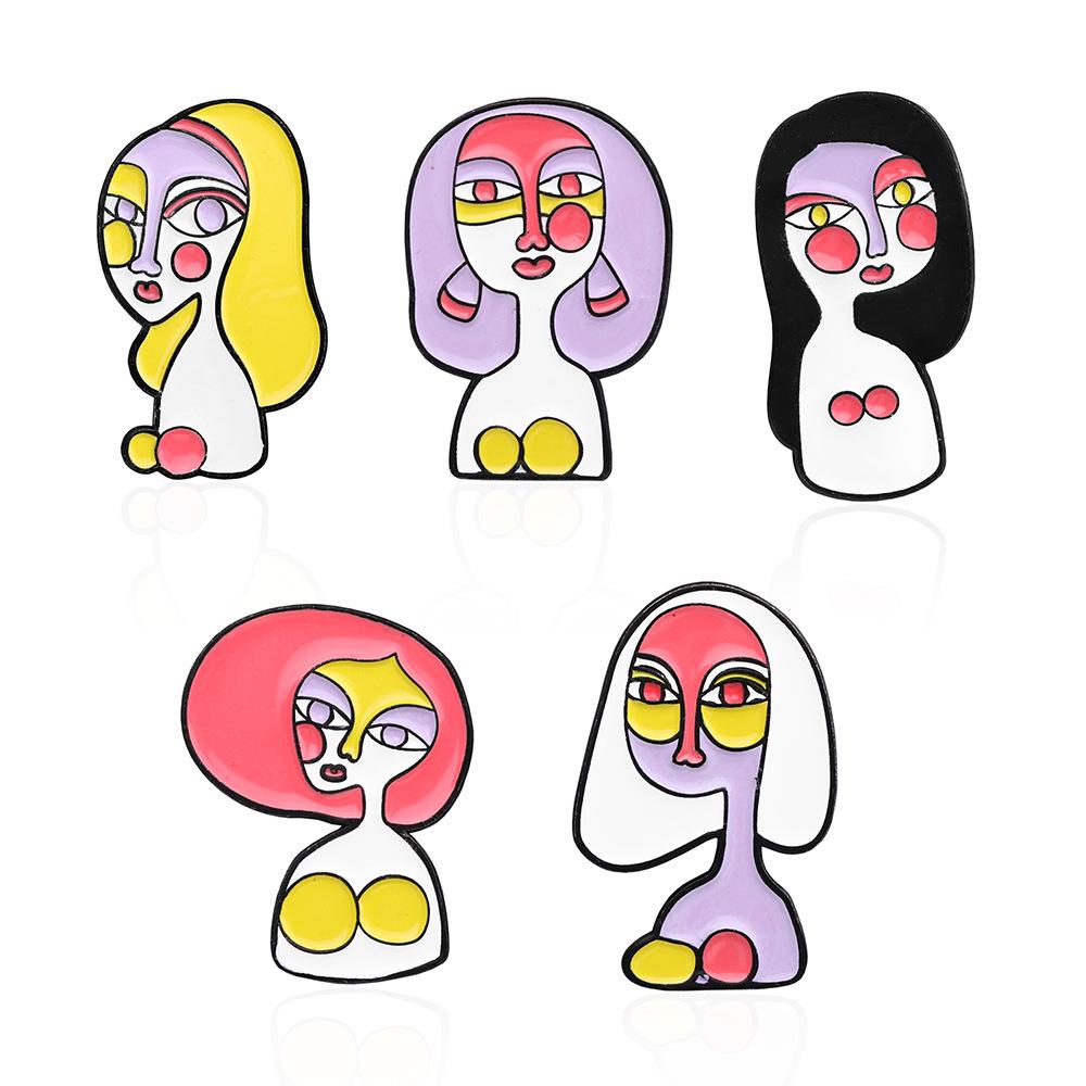 Chic Personalized Brooches: Stylish and Quirky Accessories for Women