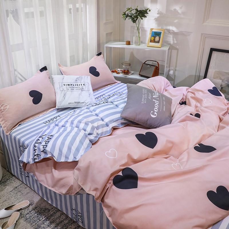 Růžový srdíčkový povlak na přikrývku Sada jednolůžkového ložního prádla 3 kusy, Měkká pohodlná mikrovlákno Vzor lásky a pruhů Oboustranný povlak na přikrývku