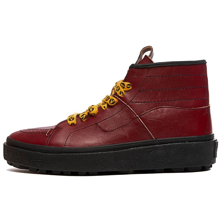

Кроссовки унисекс Vans Taka Hayashi x SK8-Boot LX Red Dahlia, черные VN0A4UWQ26K
