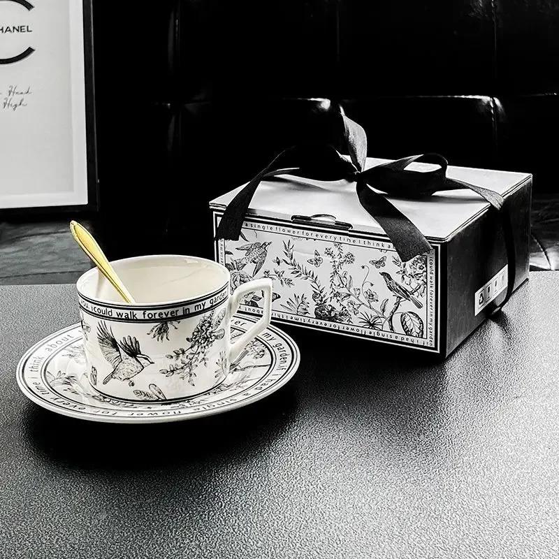 French Retro Black & White Coffee Cup Set - Summer Lily Luxury Gift Box, Premium Ceramic for Home, Cafe & Souvenir