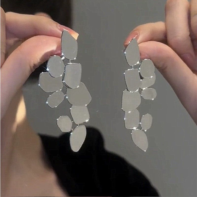 Accessible Luxury Fancy Women s Retro Europe and America Sterling Silver Earrings A568 Irregular Metal Earrings