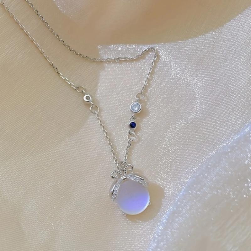 Y2K Heart Firefly Necklace for Women Retro Imitation Moonstone Collarbone Chain