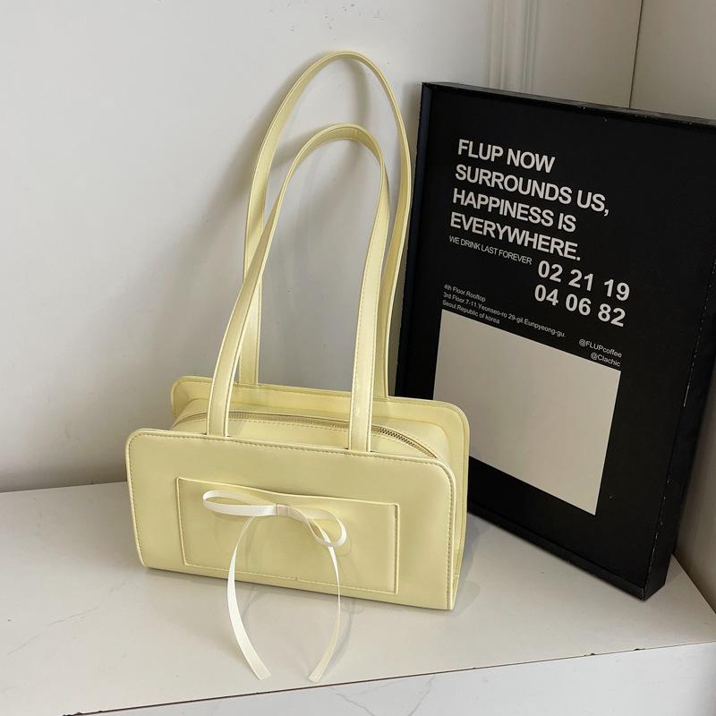 

Сумка подмышку женская корейская версия высококлассная модная сумка на плечо 2025 лето новый нишевый дизайн простая повседневная женская сумка 28*10*15 жёлтый