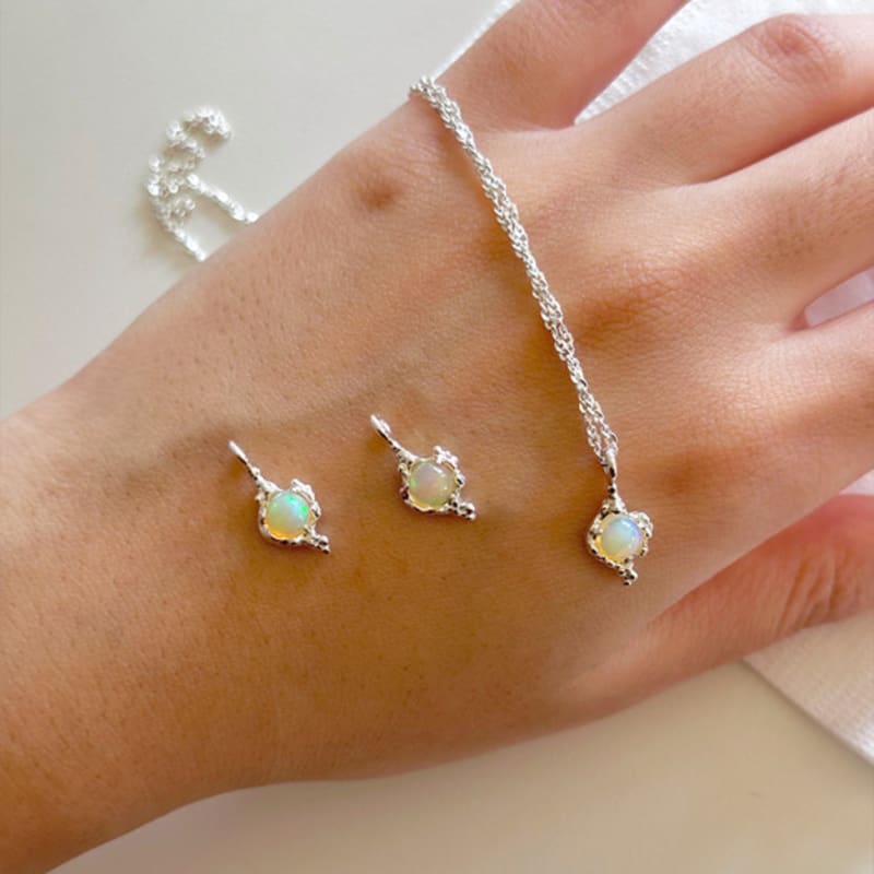 Salgat Opal Necklace